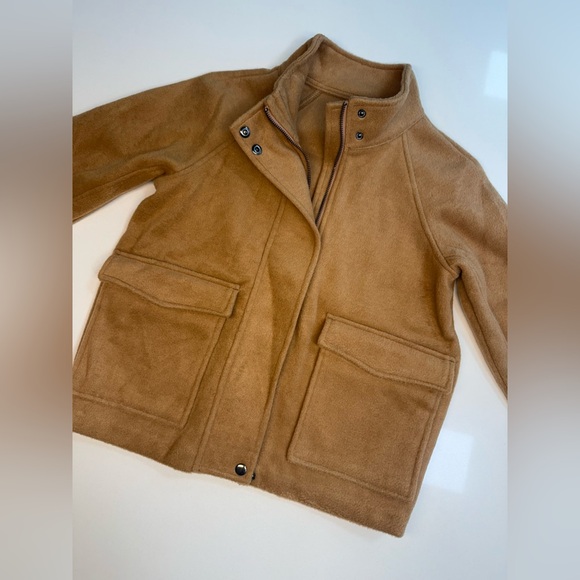 BANANA REPUBLIC Brushed Melton Pocket Short Jacket in Camel Size Petite XXS - Picture 6 of 15